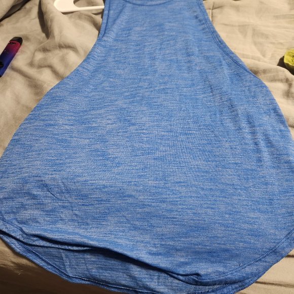 Lululemon - Picture 11 of 15